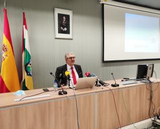 El presidente del TSJR, Javier Marca, durante la presentación de la Memoria de actividad de juzgados y tribunales de 2020